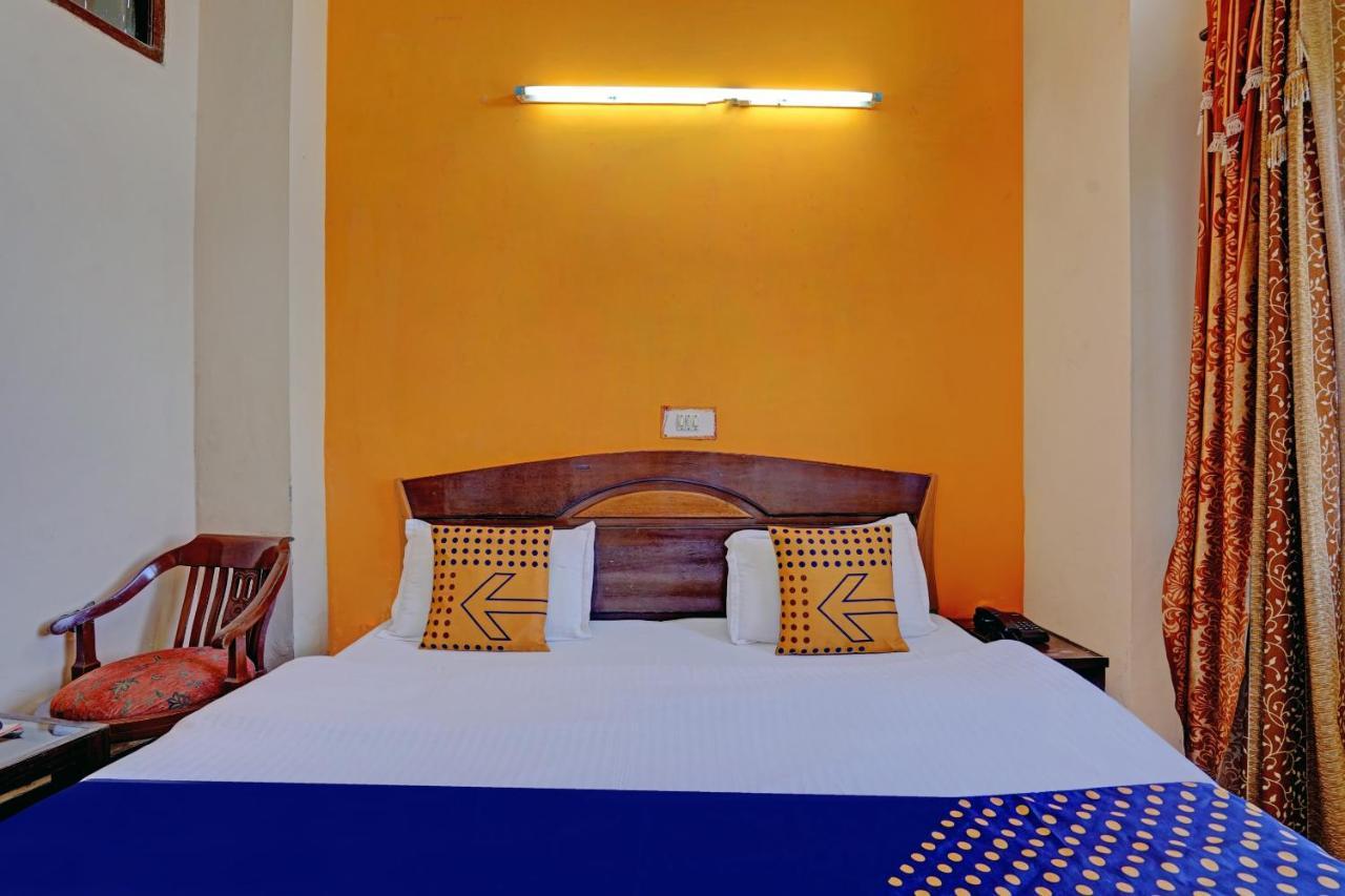 Spot On 79984 Hotel Castle View Mussoorie Eksteriør billede