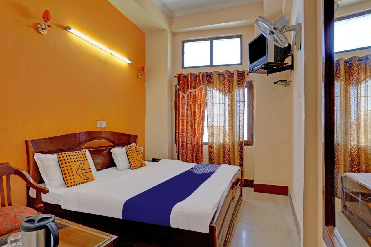 Spot On 79984 Hotel Castle View Mussoorie Eksteriør billede