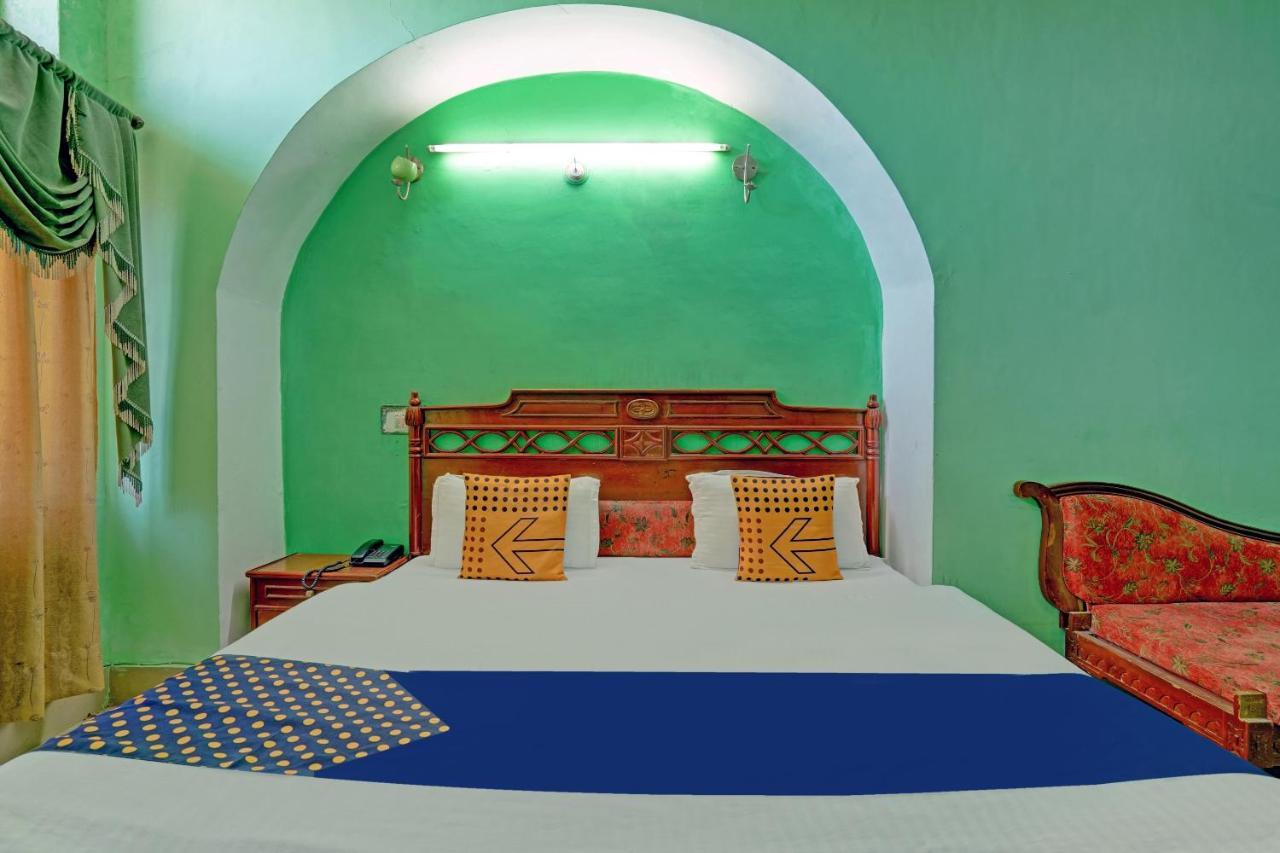 Spot On 79984 Hotel Castle View Mussoorie Eksteriør billede