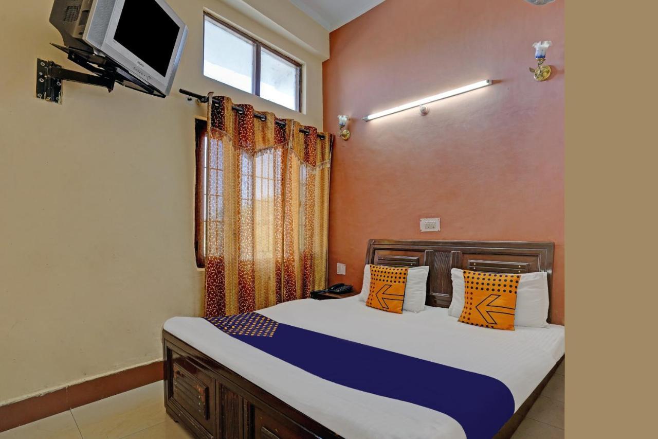 Spot On 79984 Hotel Castle View Mussoorie Eksteriør billede